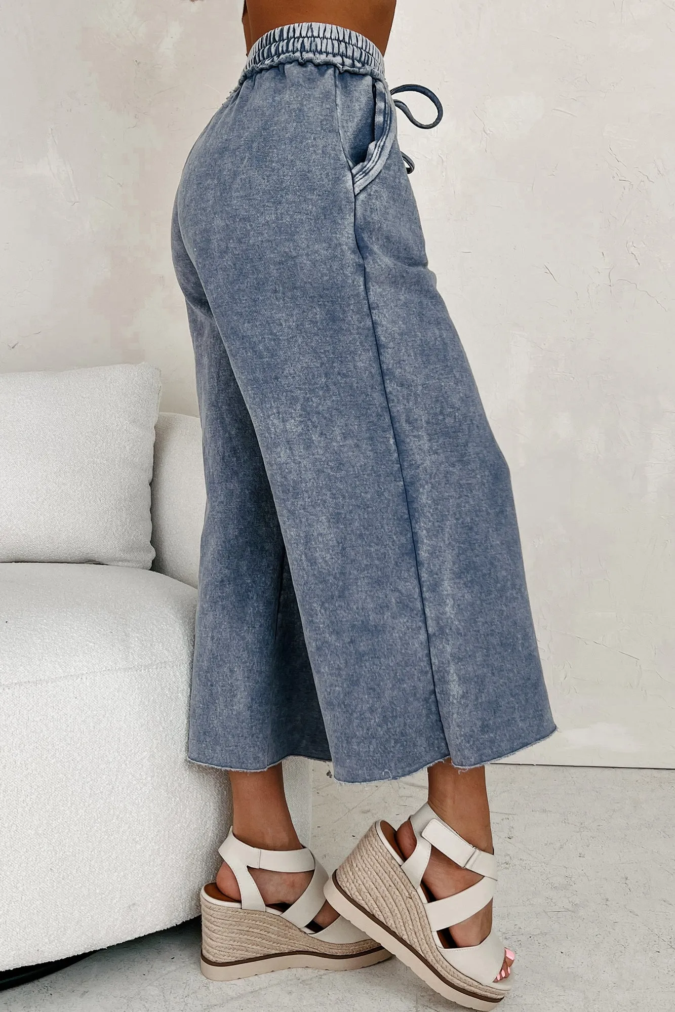 Arvin Acid Wash Cropped Palazzo Sweatpants (Marlin Blue)