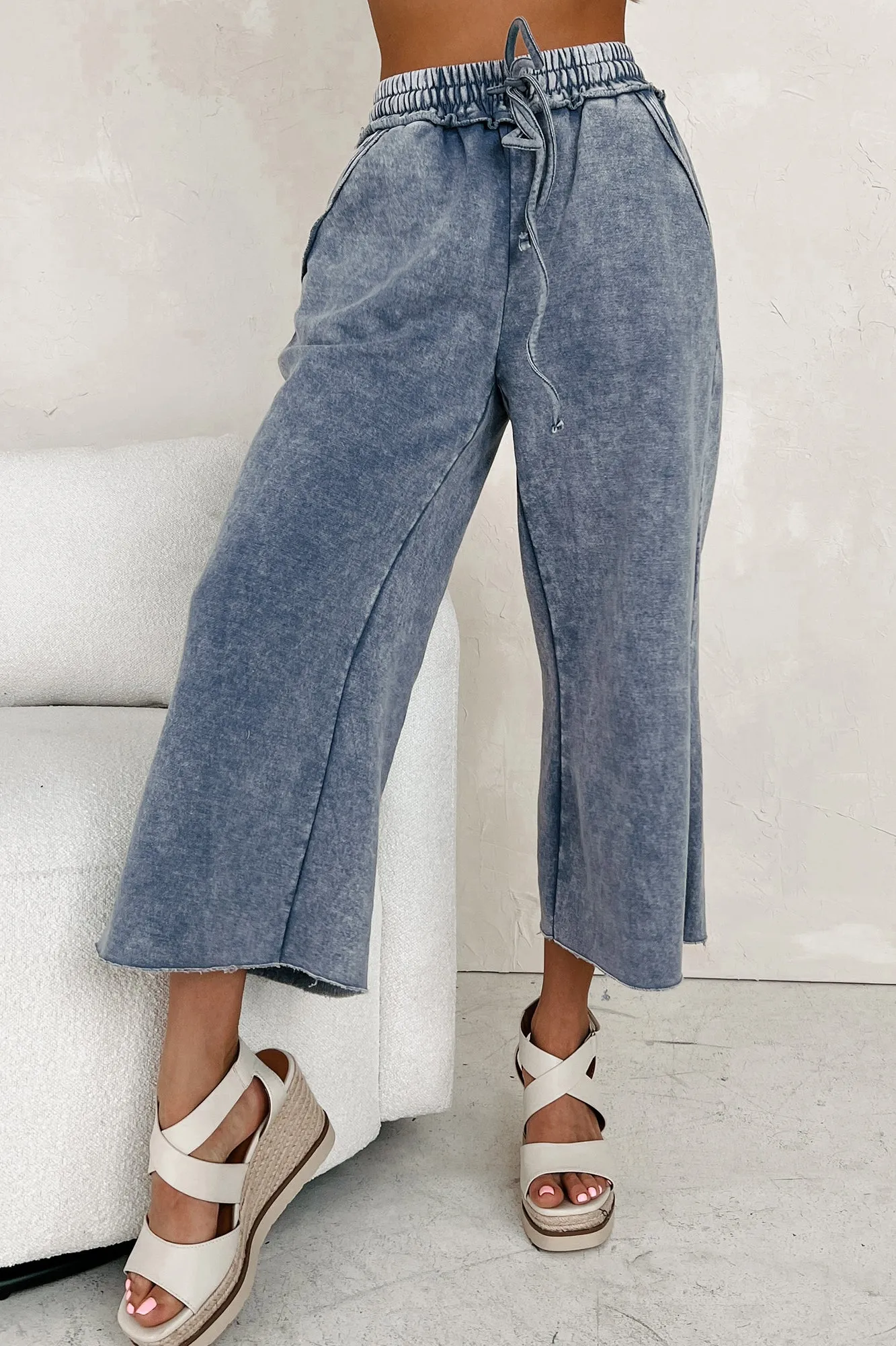 Arvin Acid Wash Cropped Palazzo Sweatpants (Marlin Blue)