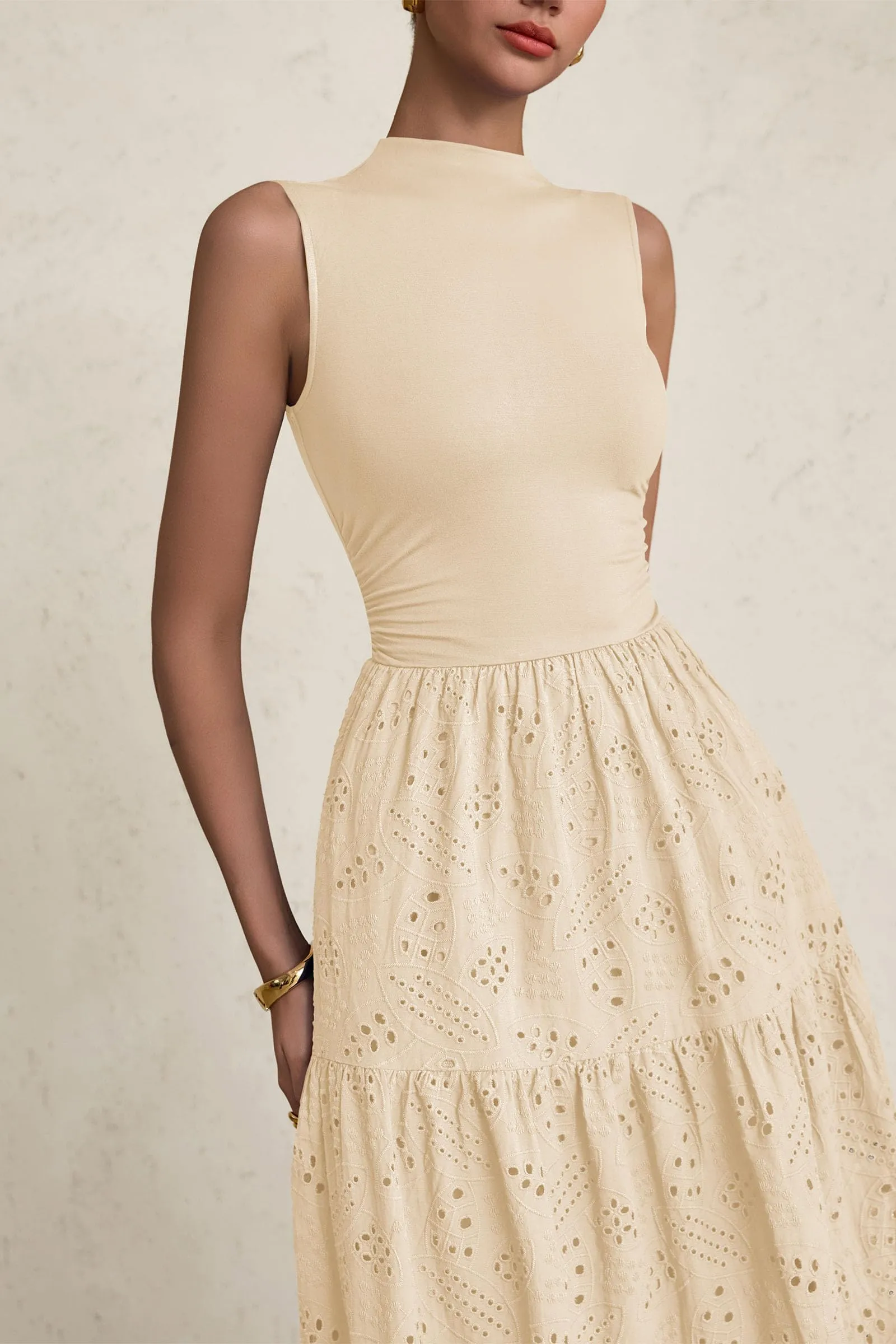 Casual Eyelet Sleeveless Maxi Dress with Pockets