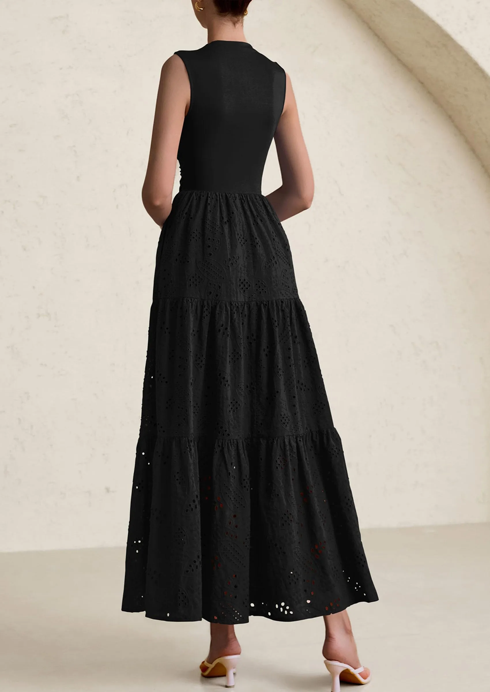 Casual Eyelet Sleeveless Maxi Dress with Pockets