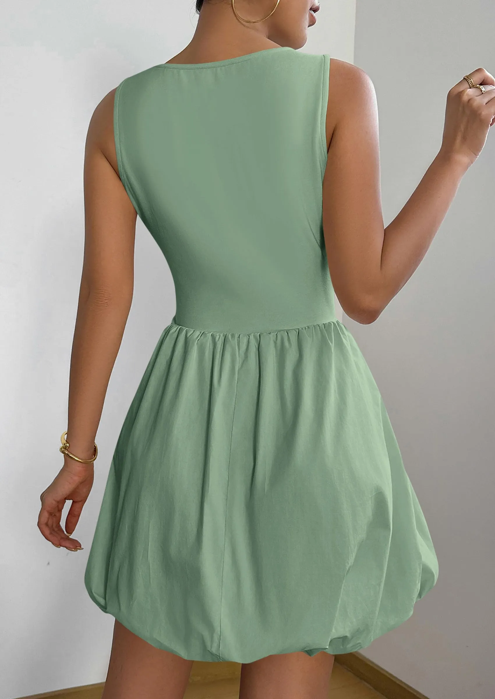 Casual Sleeveless Tank Mini Short Dress Crew Neck Bubble Dress with Pockets