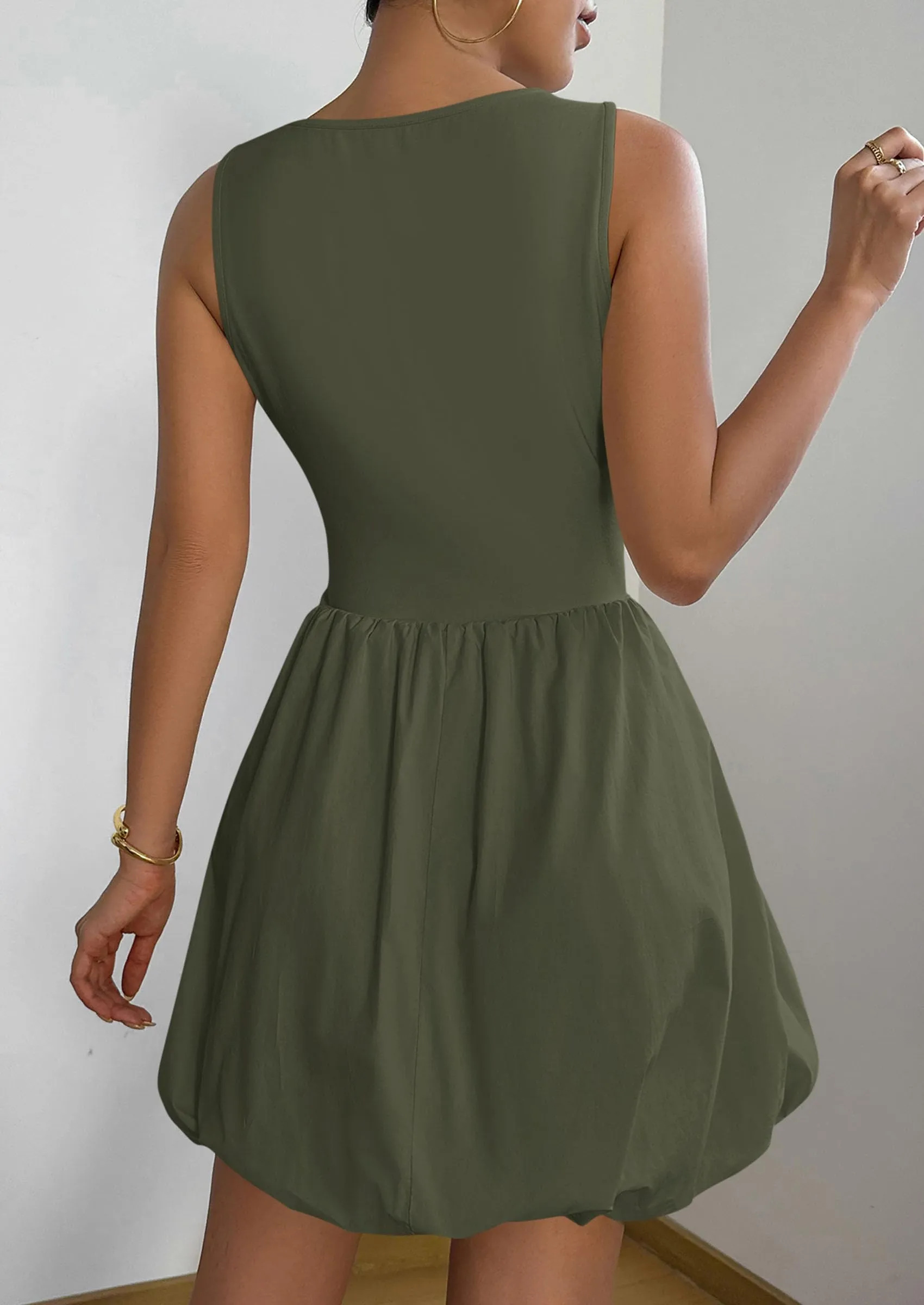 Casual Sleeveless Tank Mini Short Dress Crew Neck Bubble Dress with Pockets