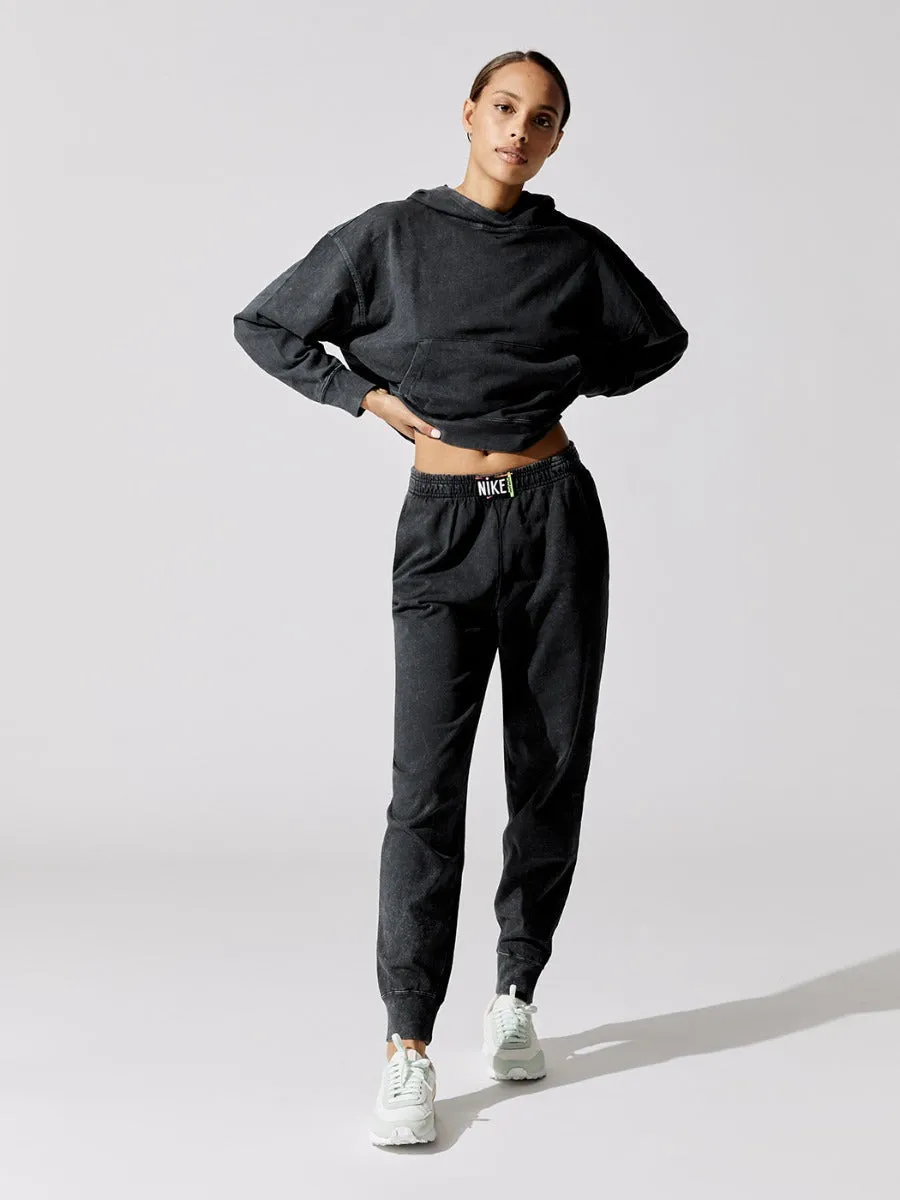 Sportswear High Rise Wash Pant - Black-Black
